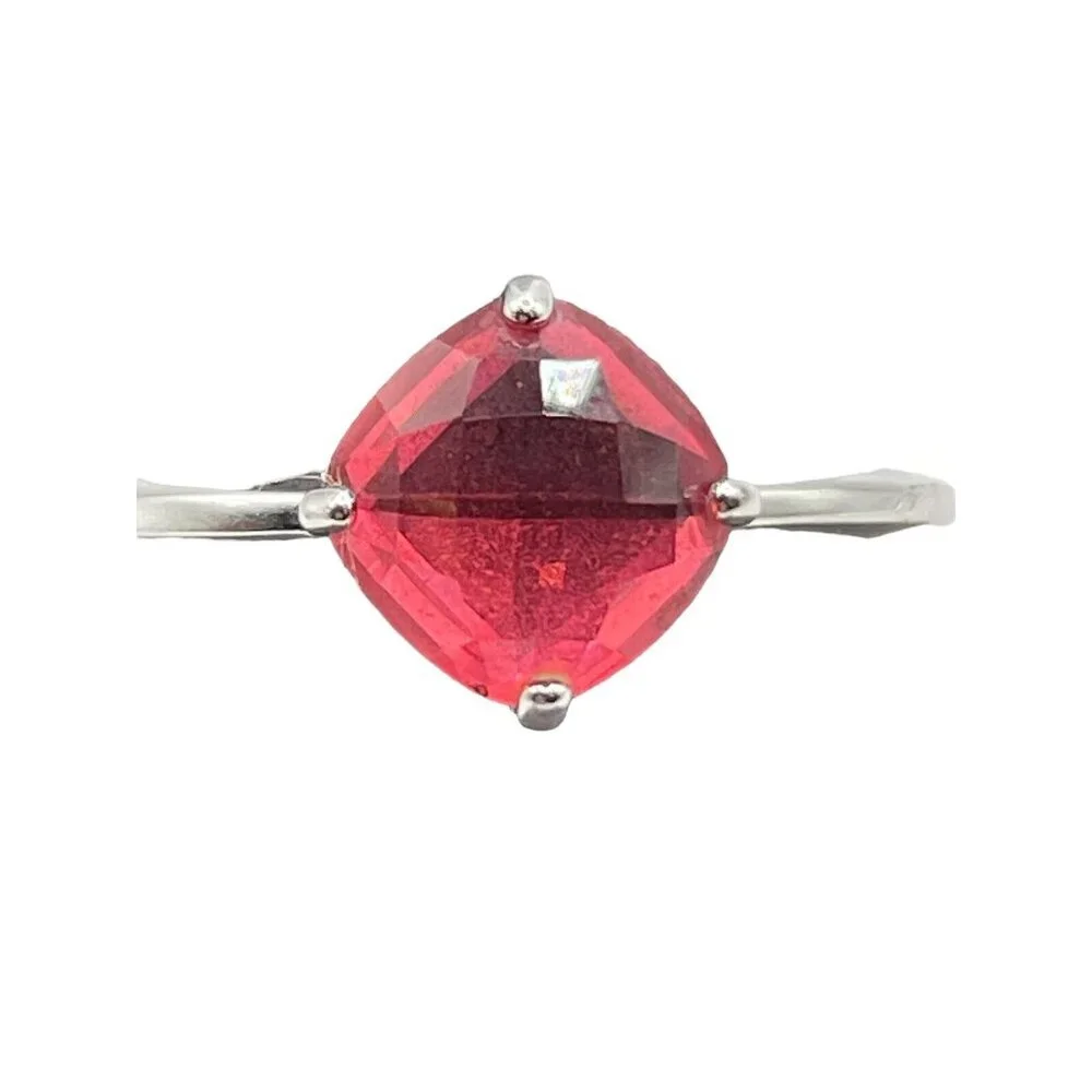 Swarovski Red Faceted‎ Crystal Prong Set Cocktail Ring Silver Tone Size 7.5